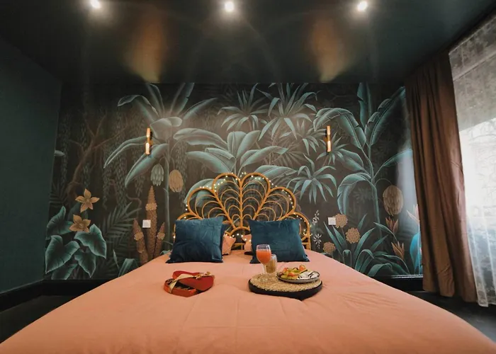 Apartment Colonial Insolite Hautdegamme Jacuzzi Privatif *
